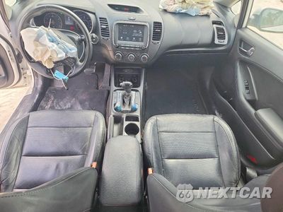 Zdjęcie 8 z 13 samochodu: 2017 KIA FORTE EX VIN:KNAFX5A87H5712752 - miniatura