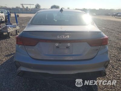 Zdjęcie 6 z 12 samochodu: 2024 KIA FORTE GT LINE VIN:3KPF54AD5RE713629 - miniatura