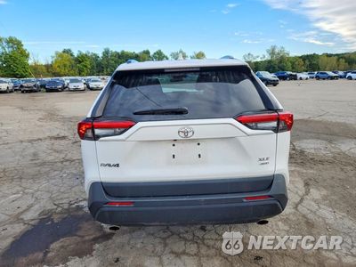 Zdjęcie 6 z 14 samochodu: 2023 TOYOTA RAV4 XLE VIN:2T3P1RFV2PC361434 - miniatura