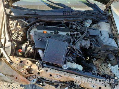 Zdjęcie 11 z 12 samochodu: 2005 HONDA ACCORD EX VIN:1HGCM567X5A047462 - miniatura