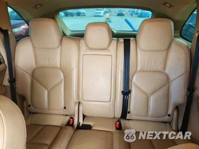 Zdjęcie 10 z 13 samochodu: 2012 PORSCHE CAYENNE VIN:WP1AA2A25CLA02616 - miniatura