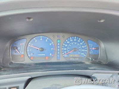 Zdjęcie 9 z 14 samochodu: 2003 TOYOTA SIENNA LE VIN:4T3ZF13C03U518417 - miniatura