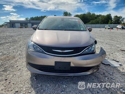 Piąte zdjęcie samochodu w środku: 2017 CHRYSLER PACIFICA TOURING VIN:2C4RC1DG4HR777004 - miniatura