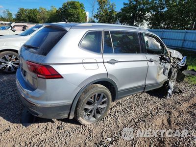 Trzecie zdjęcie samochodu z tyłu: 2023 VOLKSWAGEN TIGUAN SE VIN:3VVMB7AX4PM010233 - miniatura
