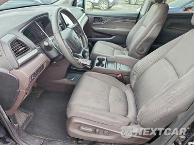 Zdjęcie 7 z 14 samochodu: 2018 HONDA ODYSSEY EX VIN:5FNRL6H5XJB033334 - miniatura