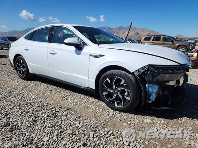 Czwarte zdjęcie samochodu z boku: 2025 HYUNDAI SONATA SEL VIN:KMHL64JA8SA472644 - miniatura