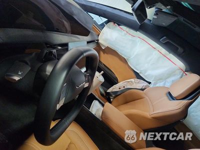 Zdjęcie 9 z 13 samochodu: 2026 LUCID MOTORS GRAVITY GRAND TOURING VIN:7UUG1GHJ5TA040073 - miniatura