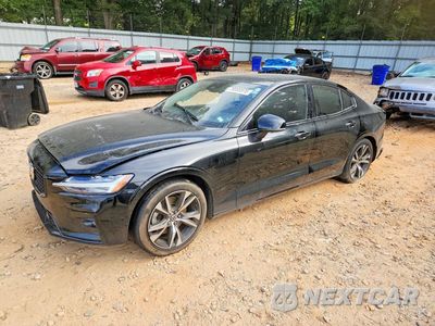 2023 VOLVO S60 PLUS 7JRL12FL9PG242165 - główne zdjęcie licytacji z USA - miniatura