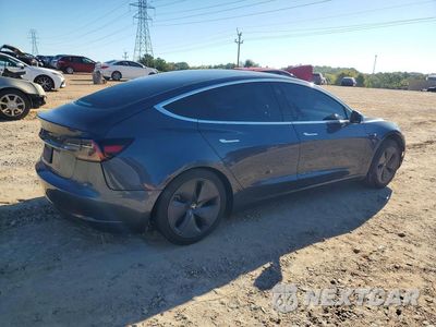 Trzecie zdjęcie samochodu z tyłu: 2020 TESLA MODEL 3 VIN:5YJ3E1EA6LF739532 - miniatura