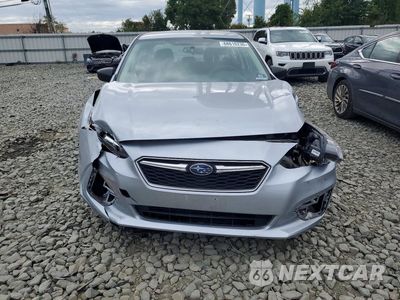 Piąte zdjęcie samochodu w środku: 2018 SUBARU IMPREZA VIN:4S3GKAA60J3602155 - miniatura