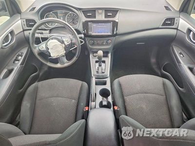 Zdjęcie 8 z 13 samochodu: 2019 NISSAN SENTRA S VIN:3N1AB7AP3KY375198 - miniatura
