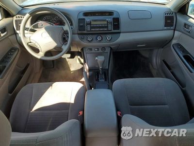 Zdjęcie 8 z 12 samochodu: 2006 TOYOTA CAMRY LE VIN:4T1BE32K76U649821 - miniatura