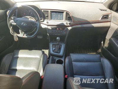 Zdjęcie 8 z 12 samochodu: 2018 HYUNDAI ELANTRA SPORT VIN:KMHD04LB2JU541921 - miniatura