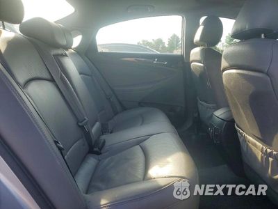Zdjęcie 10 z 12 samochodu: 2013 HYUNDAI SONATA LIMITED VIN:5NPEC4AC5DH566399 - miniatura