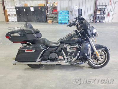 2018 HARLEY-DAVIDSON FLHTCU ULTRA CLASSIC ELECTRA GLIDE 1HD1FCC14JB643450 - główne zdjęcie licytacji z USA - miniatura