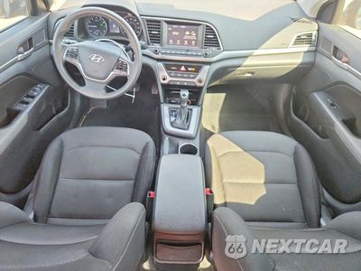 Zdjęcie 8 z 12 samochodu: 2018 HYUNDAI ELANTRA SEL VIN:5NPD84LF0JH401652 - miniatura