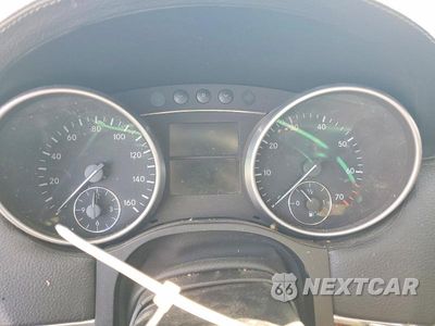 Zdjęcie 9 z 13 samochodu: 2007 MERCEDES-BENZ GL 450 4MATIC VIN:4JGBF71EX7A115487 - miniatura