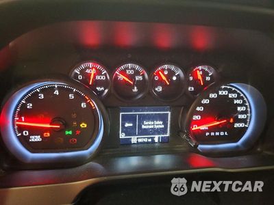 Zdjęcie 9 z 13 samochodu: 2019 CHEVROLET SILVERADO K1500 TRAIL BOSS CUSTOM VIN:1GCPYCEF1KZ251209 - miniatura