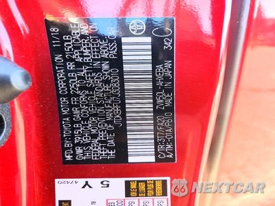 Zdjęcie 13 z 13 samochodu: 2018 TOYOTA PRIUS TWO VIN:JTDKBRFU7J3083010 - miniatura