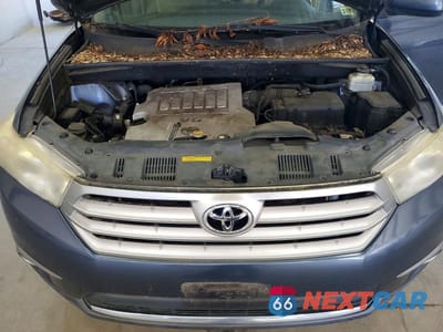 Zdjęcie 12 z 13 samochodu: 2012 TOYOTA HIGHLANDER SE VIN:5TDBK3EH2CS101125 - miniatura