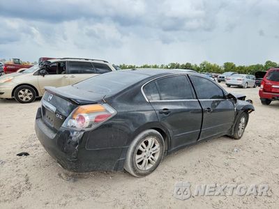 Trzecie zdjęcie samochodu z tyłu: 2012 NISSAN ALTIMA 2.5 VIN:1N4AL2AP3CN504817 - miniatura