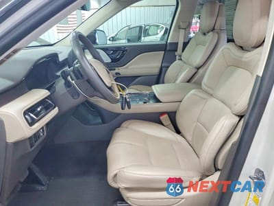 Zdjęcie 7 z 13 samochodu: 2024 LINCOLN AVIATOR RESERVE VIN:5LM5J7XC4RGL00391 - miniatura