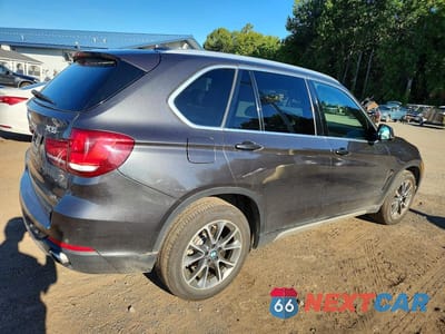 Trzecie zdjęcie samochodu z tyłu: 2017 BMW X5 XDRIVE35I VIN:5UXKR0C3XH0V74488 - miniatura