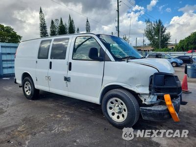 Czwarte zdjęcie samochodu z boku: 2013 CHEVROLET EXPRESS 1500 CARGO DELIVERY VAN VIN:1GCSGAFX9D1168010 - miniatura