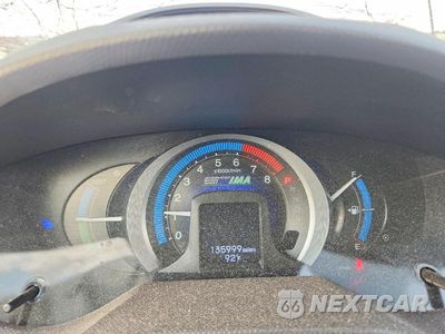 Zdjęcie 9 z 13 samochodu: 2010 HONDA INSIGHT EX VIN:JHMZE2H79AS027675 - miniatura