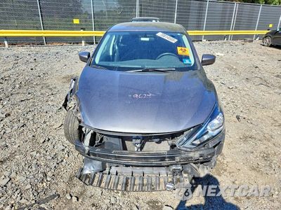 Piąte zdjęcie samochodu w środku: 2019 NISSAN SENTRA SV VIN:3N1AB7AP3KY246846 - miniatura
