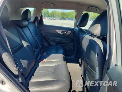 Zdjęcie 11 z 13 samochodu: 2015 NISSAN ROGUE S VIN:KNMAT2MT8FP520703 - miniatura