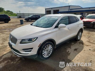 2019 LINCOLN MKC 5LMCJ1D95KUL26549 - główne zdjęcie licytacji z USA - miniatura