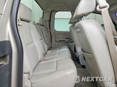 Zdjęcie 10 z 12 samochodu: 2008 CHEVROLET SILVERADO K2500 HEAVY DUTY VIN:1GCHK29668E137863 - miniatura