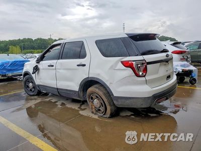 Drugie zdjęcie samochodu z przodu: 2017 FORD EXPLORER POLICE INTERCEPTOR VIN:1FM5K8AR4HGE13081 - miniatura
