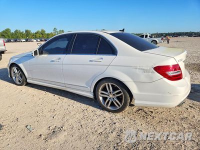 Drugie zdjęcie samochodu z przodu: 2013 MERCEDES-BENZ C 250 VIN:WDDGF4HB0DR241672 - miniatura