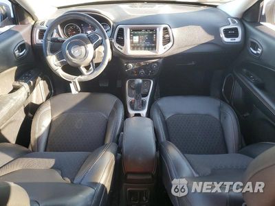 Zdjęcie 8 z 13 samochodu: 2018 JEEP COMPASS LATITUDE VIN:3C4NJDBB9JT115225 - miniatura