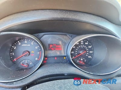Zdjęcie 9 z 13 samochodu: 2016 KIA SEDONA LX VIN:KNDMB5C16G6129445 - miniatura