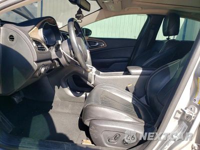 Zdjęcie 7 z 12 samochodu: 2015 CHRYSLER 200 C VIN:1C3CCCEG2FN664876 - miniatura