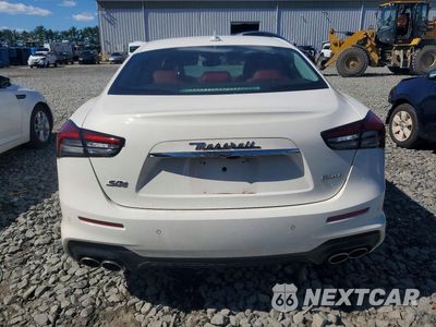 Zdjęcie 6 z 12 samochodu: 2021 MASERATI GHIBLI S VIN:ZAM57YTSXM1365942 - miniatura