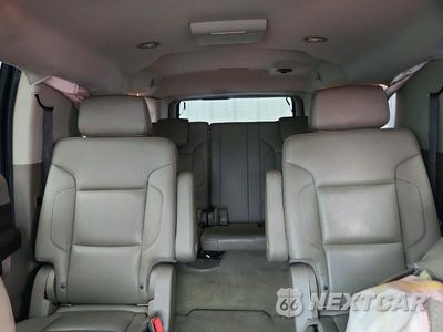Zdjęcie 10 z 13 samochodu: 2017 CHEVROLET SUBURBAN K1500 PREMIER VIN:1GNSKJKCXHR347768 - miniatura