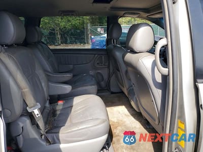 Zdjęcie 10 z 12 samochodu: 2008 TOYOTA SIENNA XLE LIMITED VIN:5TDZK22C58S132233 - miniatura