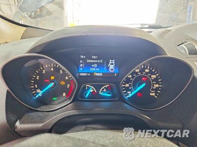 Zdjęcie 9 z 13 samochodu: 2017 FORD ESCAPE SE VIN:1FMCU9GD1HUC09634 - miniatura