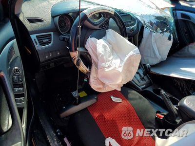 Zdjęcie 8 z 12 samochodu: 2013 HYUNDAI ELANTRA LIMITED VIN:KMHDH4AEXDU668927 - miniatura