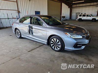 Czwarte zdjęcie samochodu z boku: 2017 HONDA ACCORD TOURING HYBRID VIN:JHMCR6F76HC025441 - miniatura