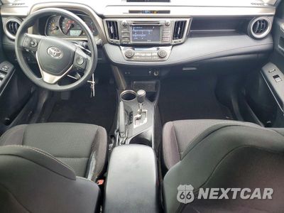 Zdjęcie 8 z 13 samochodu: 2015 TOYOTA RAV4 XLE VIN:JTMRFREV1FJ035261 - miniatura