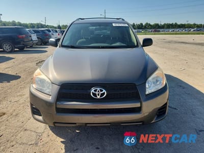 Piąte zdjęcie samochodu w środku: 2011 TOYOTA RAV4 BASE VIN:2T3BF4DV5BW101263 - miniatura
