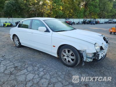 Czwarte zdjęcie samochodu z boku: 2000 JAGUAR S-TYPE VIN:SAJDA01C9YFL68145 - miniatura