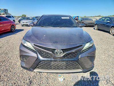 Piąte zdjęcie samochodu w środku: 2019 TOYOTA CAMRY XSE VIN:4T1B61HK4KU696338 - miniatura