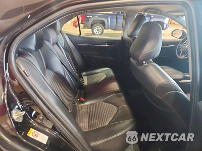 Zdjęcie 10 z 12 samochodu: 2018 TOYOTA CAMRY SE VIN:4T1B11HK2JU077668 - miniatura
