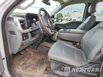 Zdjęcie 7 z 13 samochodu: 2023 FORD F450 SUPER DUTY VIN:1FD9X4GT2PED32802 - miniatura